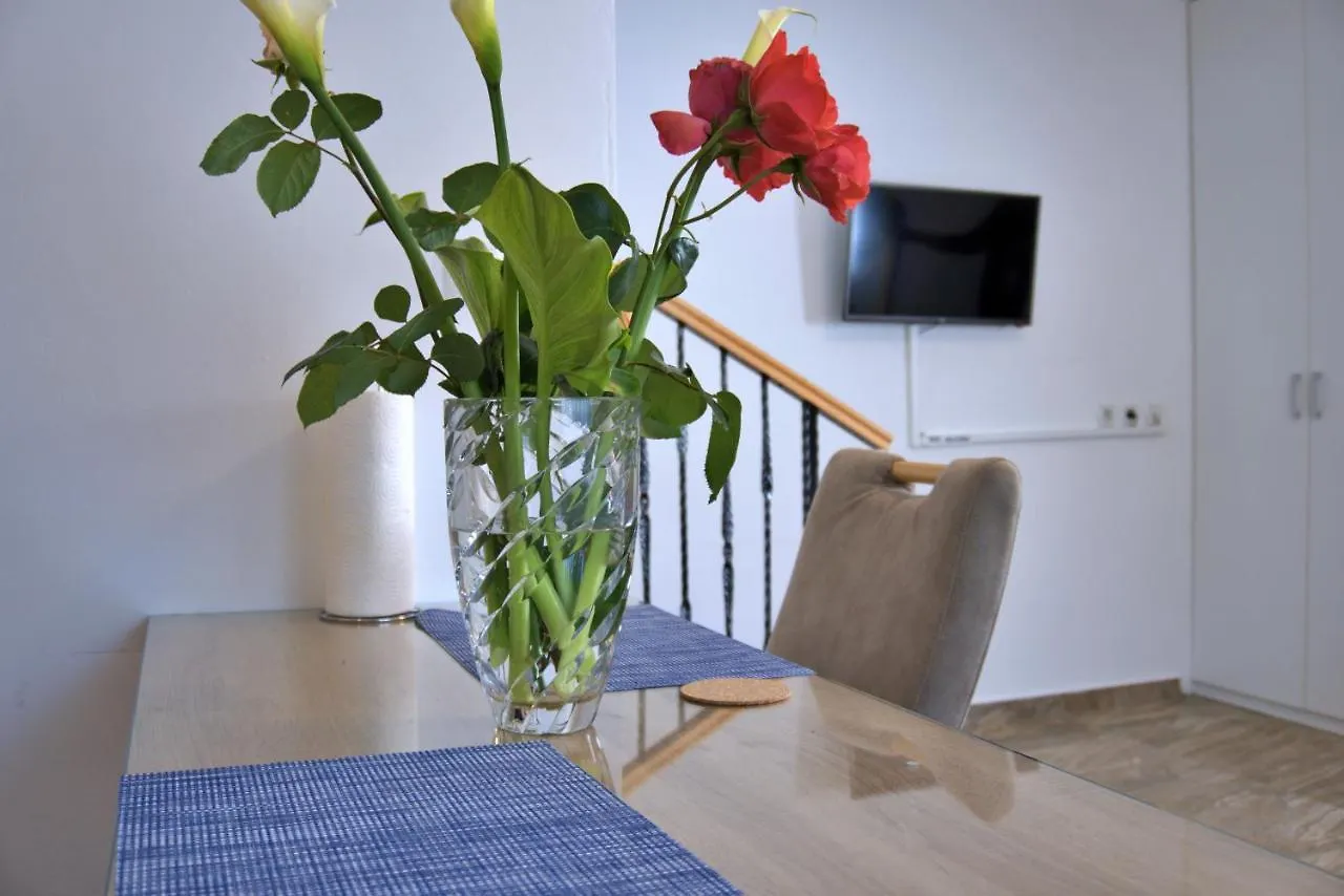 Apartments Meli Zara