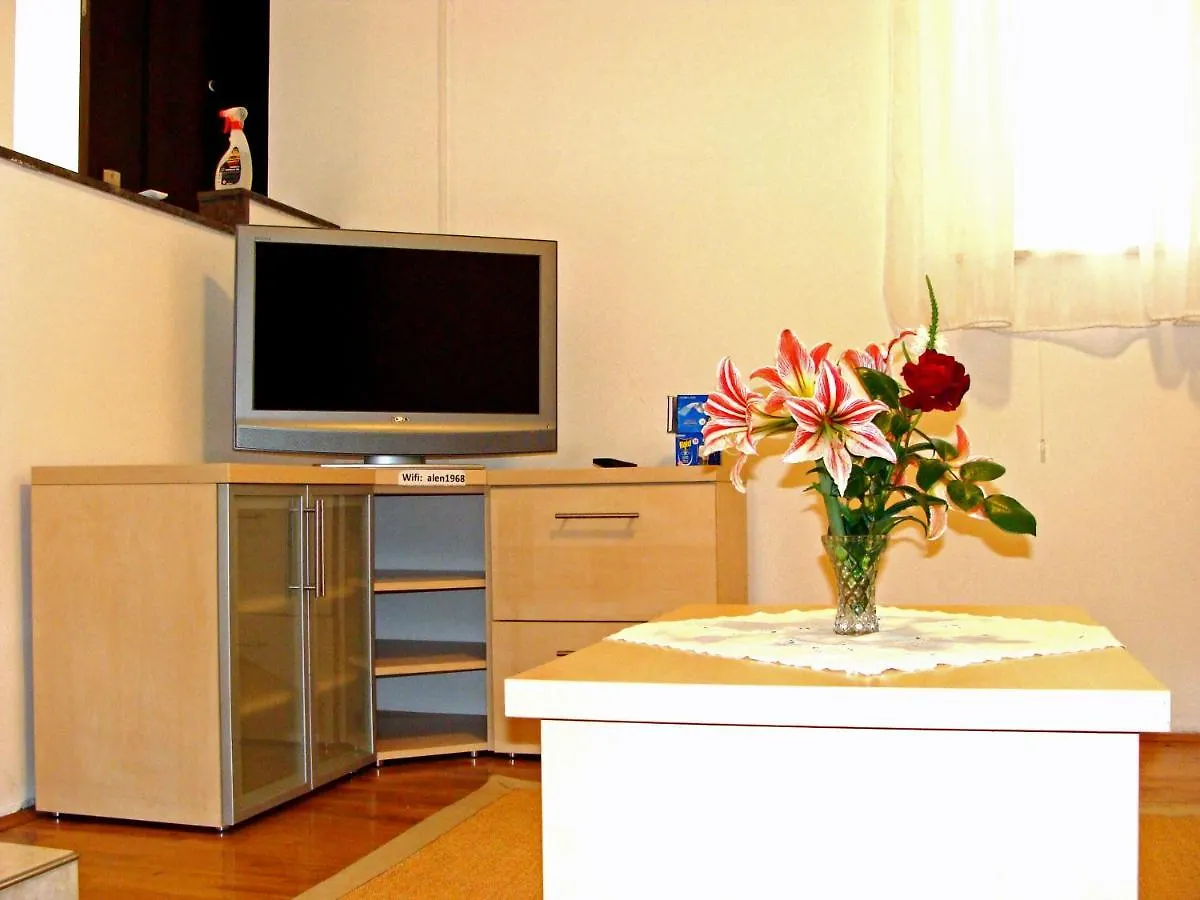 Apartments Meli Zara 0*,